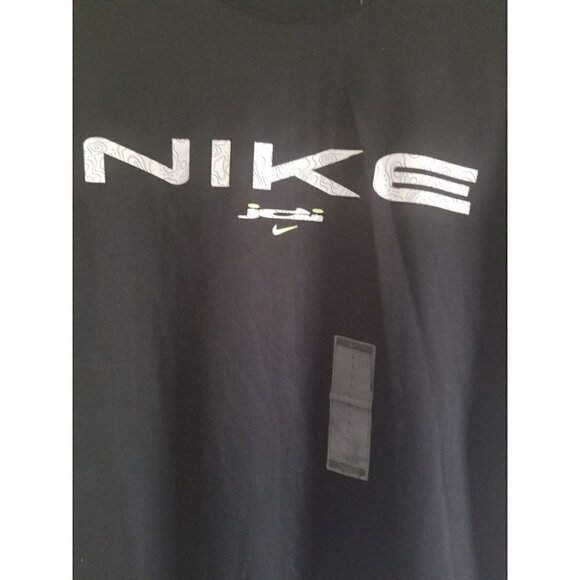 Nike Fresh Perspective T-Shirt - Picture 2 of 12